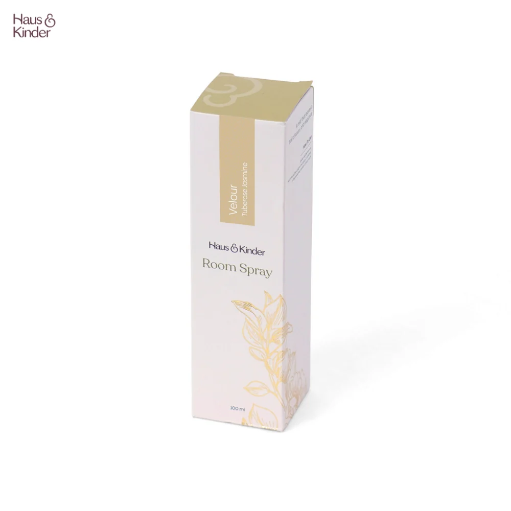Velour Room Spray 100 ml (Tuberose Jasmine & Bright Bergamot) - Image 4